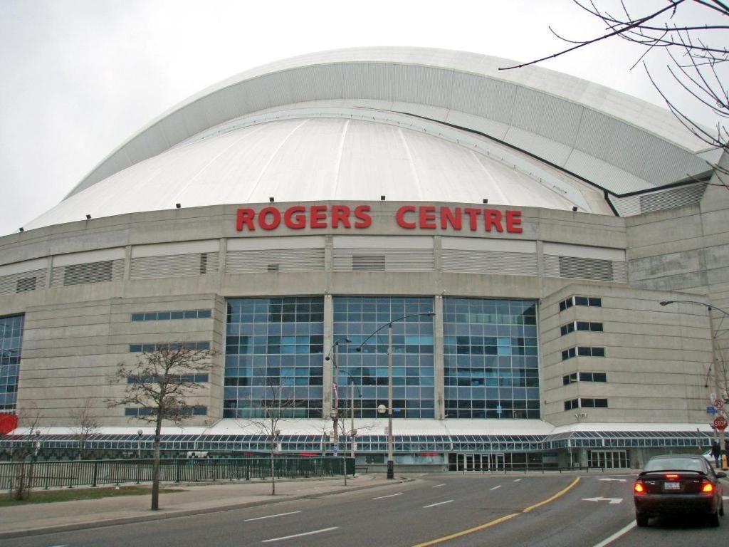 Luxury Condo With Cn Tower View Toronto Exterior foto